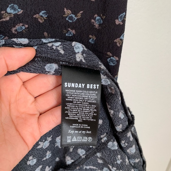 *SOLD* Aritzia Sunday Best Marion Dress - Picture 6 of 7